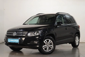 Внедорожник Volkswagen Tiguan 2012 года, 1259000 рублей, Челябинск