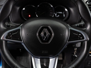 Хетчбэк Renault Sandero 2018 года, 1049000 рублей, Тюмень