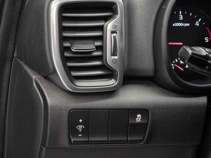 Внедорожник Kia Sportage 2017 года, 1890000 рублей, Красноярск