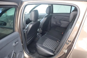 Хэтчбек Renault Sandero 2020 года, 1400000 рублей, Брянск