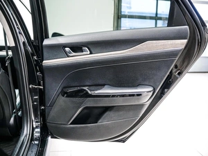 Седан Kia K5 2020 года, 2599000 рублей, Красноярск