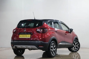 Внедорожник Renault Kaptur 2019 года, 1599000 рублей, Новокузнецк