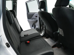 Хетчбэк Toyota Ractis 2010 года, 769000 рублей, Красноярск