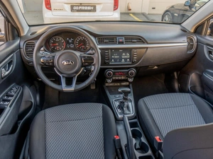 Седан Kia Rio 2019 года, 1499000 рублей, Саратов