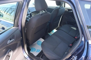 Хэтчбек Ford Focus 2012 года, 885000 рублей, Мирное