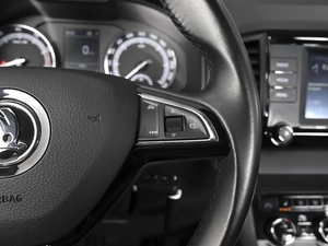 Внедорожник Skoda Karoq 2020 года, 2670000 рублей, Ставрополь