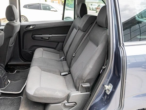 Минивэн Opel Zafira 2010 года, 699000 рублей, Краснодар