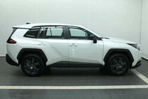 Внедорожник Toyota RAV4 2026 года, 4550000 рублей, Красноярск
