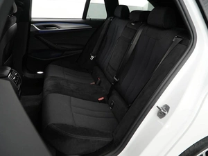 Универсал BMW 5 серия 2018 года, 3298444 рублей, Москва