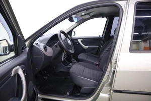 Седан Renault Logan 2010 года, 480000 рублей, Брянск