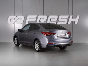 Седан Hyundai Solaris 2018 года, 1362000 рублей, Красный Пахарь