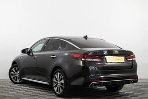 Седан Kia Optima 2016 года, 1839000 рублей, Сургут