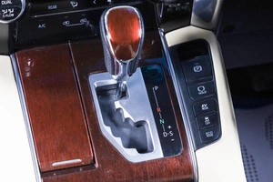 Минивэн Toyota Vellfire 2013 года, 3179000 рублей, Новосибирск