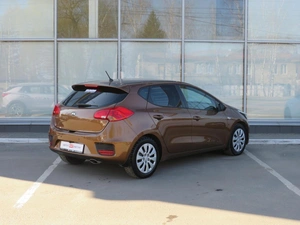 Хэтчбек Kia Ceed 2015 года, 1160000 рублей, Курск