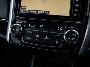 Универсал Toyota Corolla Fielder 2019 года, 1610000 рублей, Краснодар