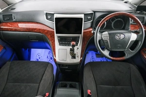 Минивэн Toyota Vellfire 2010 года, 2389000 рублей, Красноярск