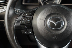 Седан Mazda 3 2015 года, 1399000 рублей, Тюмень