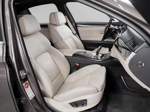Седан BMW 5 серия 2011 года, 1920000 рублей, Тюмень