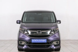 Минивэн Honda Stepwgn 2017 года, 2149000 рублей, Красноярск