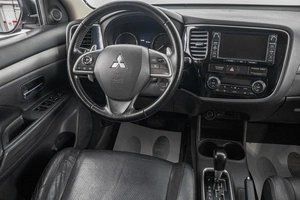Внедорожник Mitsubishi Outlander 2013 года, 1649000 рублей, Барнаул