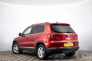 Внедорожник Volkswagen Tiguan 2014 года, 1659000 рублей, Пермь
