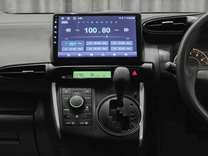 Минивэн Toyota Wish 2010 года, 1050000 рублей, Красноярск