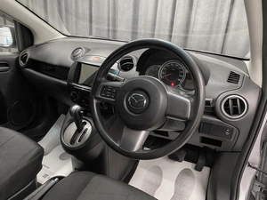 Хетчбэк Mazda Demio 2013 года, 635000 рублей, Красноярск