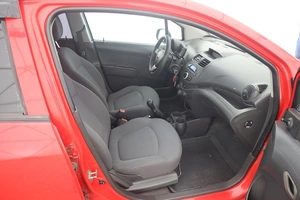 Хэтчбек Chevrolet Spark 2011 года, 520000 рублей, Орёл