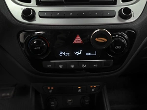 Седан Hyundai Solaris 2019 года, 1619000 рублей, Ставрополь