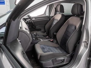 Хетчбэк Volkswagen Golf 2013 года, 1339000 рублей, Тюмень