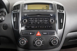 Хетчбэк Kia Ceed 2007 года, 339000 рублей, Пермь