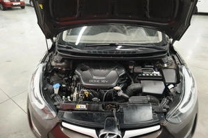 Седан Hyundai Elantra 2015 года, 1350000 рублей, Курск