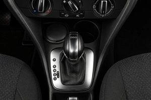 Хетчбэк Volkswagen Polo 2012 года, 899000 рублей, Челябинск