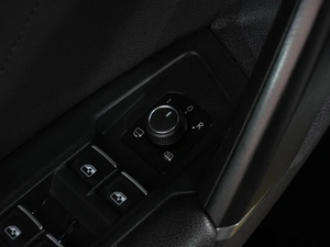 Внедорожник Volkswagen Tiguan 2018 года, 2750000 рублей, Воронеж