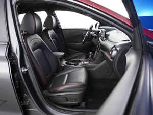 Внедорожник Hyundai Kona 2019 года, 1987444 рублей, Москва