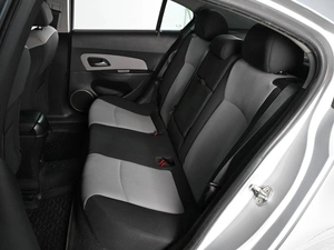 Седан Chevrolet Cruze 2011 года, 629000 рублей, Аксай