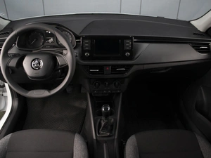 Лифтбек Skoda Rapid 2021 года, 1290000 рублей, Омск