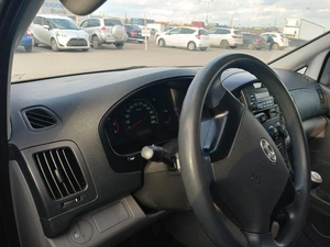 Фургон Hyundai Grand Starex 2011 года, 1600000 рублей, Красноярск