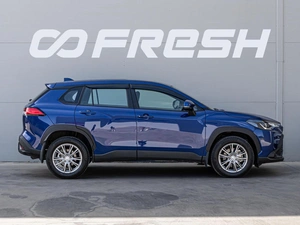 Внедорожник Toyota Corolla Cross 2023 года, 2835000 рублей, Краснодар
