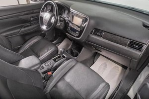 Внедорожник Mitsubishi Outlander 2015 года, 2199000 рублей, Томск