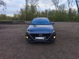 Седан Hyundai Solaris 2021 года, 900000 рублей, Красноярск