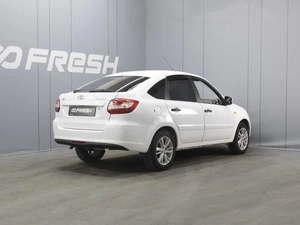 Лифтбек ВАЗ (LADA) Granta 2014 года, 395000 рублей, Омск