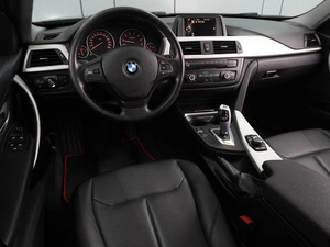 Седан BMW 3 серия 2015 года, 1749000 рублей, Воронеж