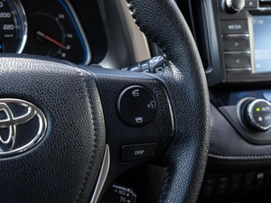 Внедорожник Toyota RAV4 2014 года, 2090000 рублей, Волгоград