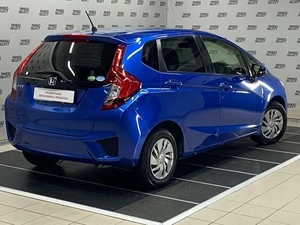 Хетчбэк Honda Fit 2015 года, 950000 рублей, Красноярск