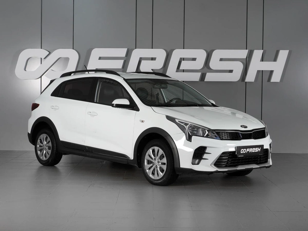 Хетчбэк Kia Rio X 2021 года, 1569000 рублей, Красный Пахарь