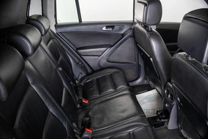 Внедорожник Volkswagen Tiguan 2011 года, 1329000 рублей, Пермь