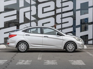 Седан Hyundai Solaris 2013 года, 960000 рублей, Краснодар