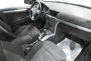 Седан Opel Astra 2010 года, 579000 рублей, Новокузнецк