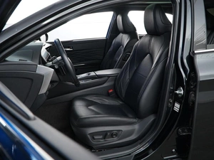 Седан Toyota Avalon 2023 года, 3777077 рублей, Москва